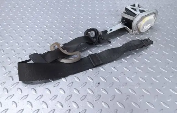 Cadillac ATS Front seatbelt 23154528 19330981 19328574