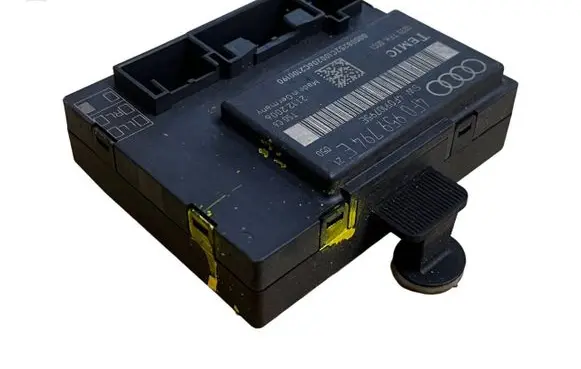 Audi A6 S6 C6 4F Door control unit/module 4F0959794E 4F0910795E 0033TFK0001