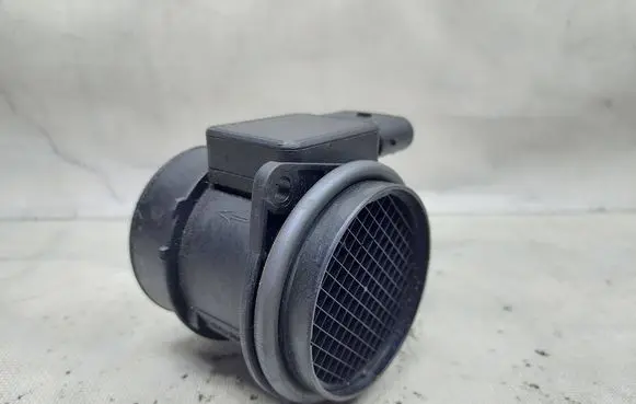 Mercedes-Benz C W203 Mass air flow meter A11109040148