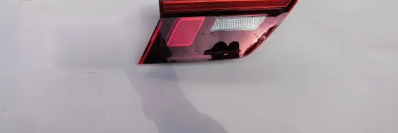 Volkswagen Tiguan Rear/tail lights 5NA945093G