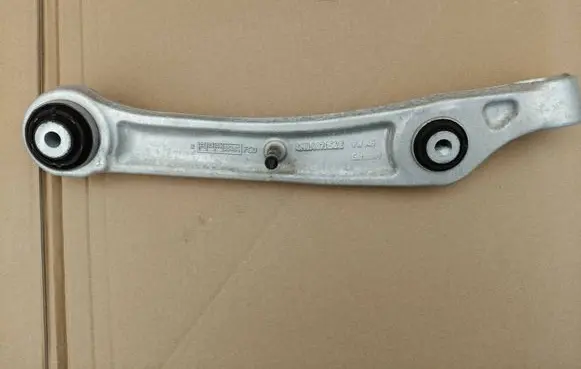Audi e-tron Front control arm 4M0407156E 4M0407152L