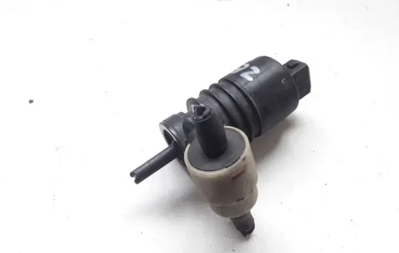Opel Astra G Windscreen/windshield washer pump