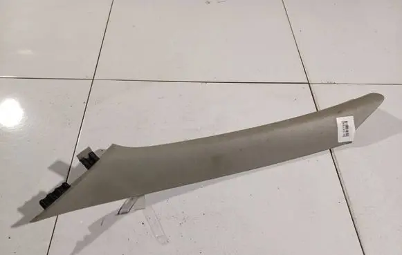 Volvo S60 (D) pillar trim (bottom) 