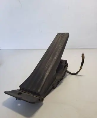 BMW 3 E90 E91 Accelerator throttle pedal 3542678999901