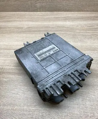 Renault Megane I Engine control unit/module ECU 7700113863 7700111552 0281001969