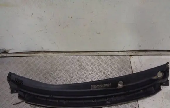 Nissan Note (E12) Wiper trim 103796 668203VV0A 103795