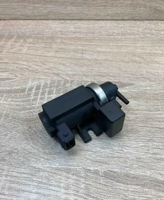 BMW 3 E46 Turbo solenoid valve 72279600 2247906
