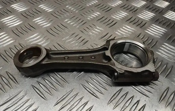 Opel Astra H Connecting rod/conrod 