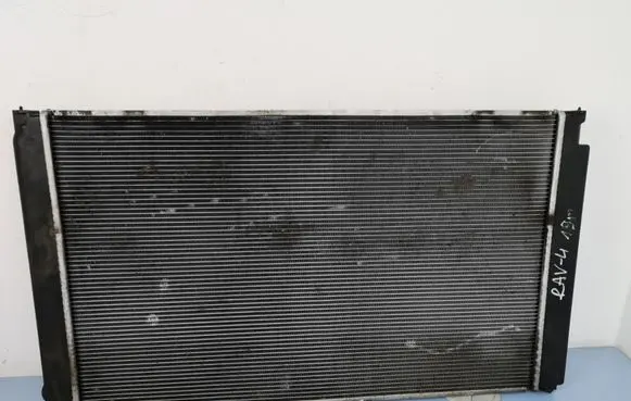 Toyota RAV 4 (XA40) Coolant radiator 4221353980
