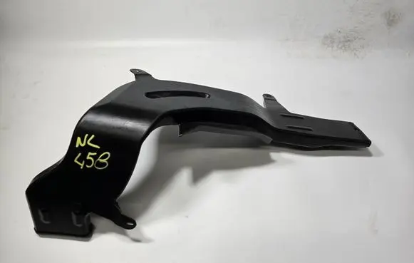 BMW X5 G05 Air intake duct part 7434329