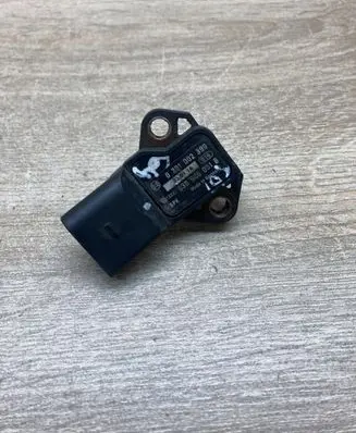 Volkswagen PASSAT B6 Air pressure sensor 038906051B 0281002399