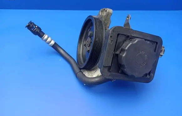BMW 7 E65 E66 Power steering pump 675921203Z LH2110936 61289