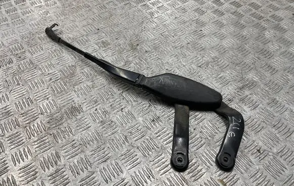 Mercedes-Benz E W211 Front wiper blade arm