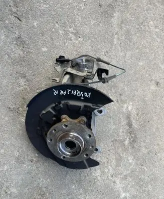 Nissan Qashqai Front wheel hub 6UA0H