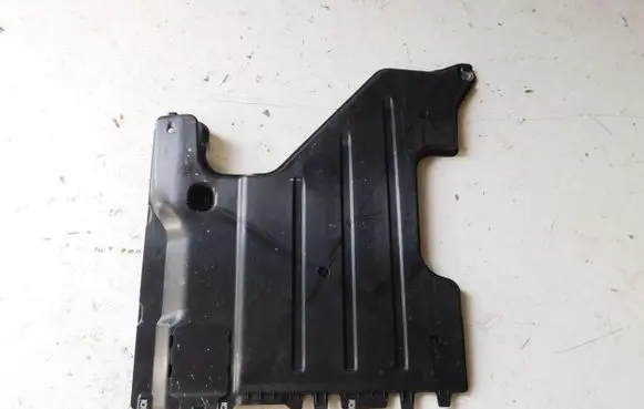 Volkswagen Arteon Rear underbody cover/under tray 3Q0825206B
