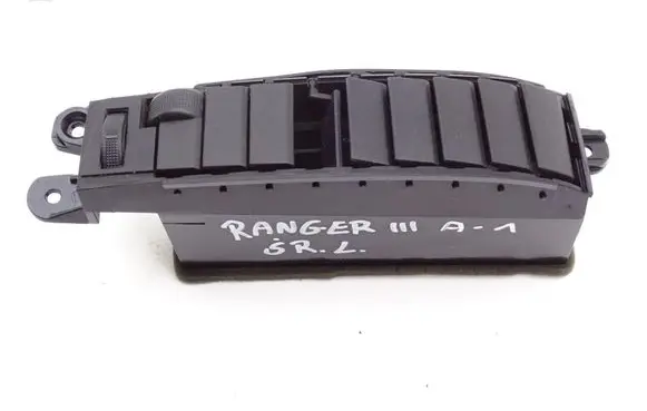 Ford Ranger Dash center air vent grill UR58GM911