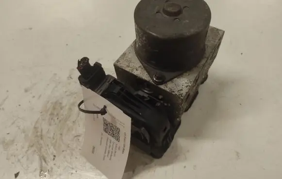 Ford S-MAX ABS Pump GJ70475125DEV 14174321110 61118091631