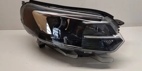 Opel Vivaro Headlight/headlamp 9832836480