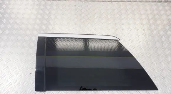 Mercedes-Benz GL X164 Rear side window