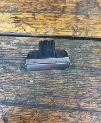 Ford Focus C-MAX Hazard light switch 13A350 6M2T13A350AB
