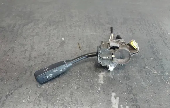 Mercedes-Benz E W210 Wiper turn signal indicator stalk/switch A2105450110