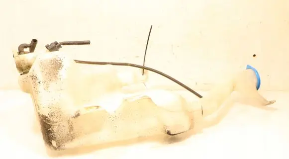 Windshield washer fluid reservoir/tank