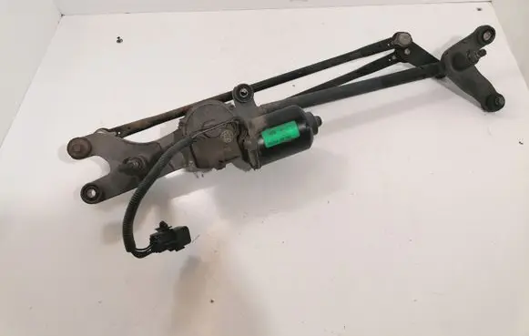 KIA Sorento Front wiper linkage and motor 981003E100 035247430