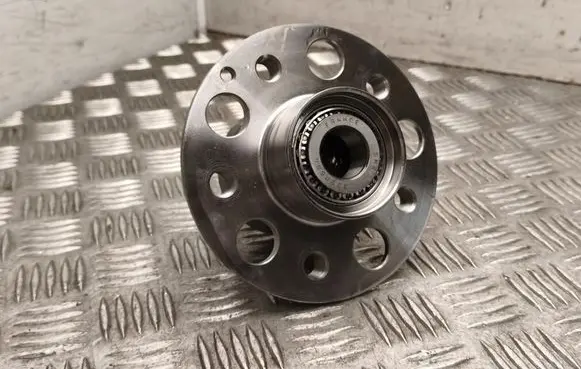 Mercedes-Benz S W221 Rear wheel ball bearing 10936078