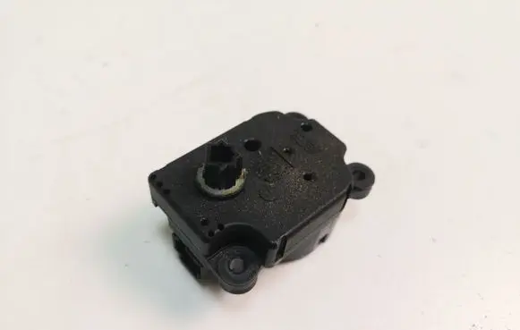 Ford Grand C-MAX Air flap motor/actuator 3M5H19E616AB