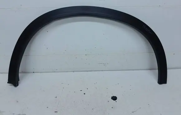 Suzuki Vitara (LY) Front arch trim 7726154P0