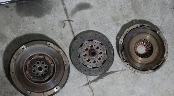 Honda Civic IX Clutch set kit NH737M 120KM