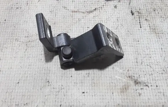 Seat Ibiza V (KJ) Rear door lower hinge 8X0831403E