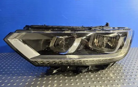 Volkswagen PASSAT B8 Headlight/headlamp 3G1941035L