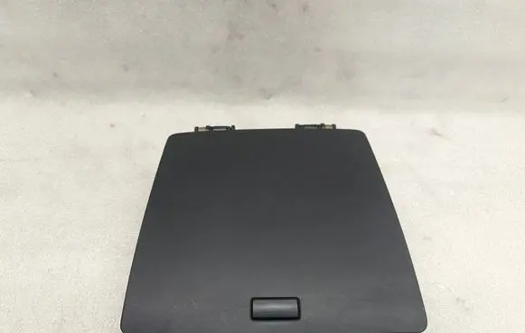Volkswagen Touran II Glove box 1T1857921E