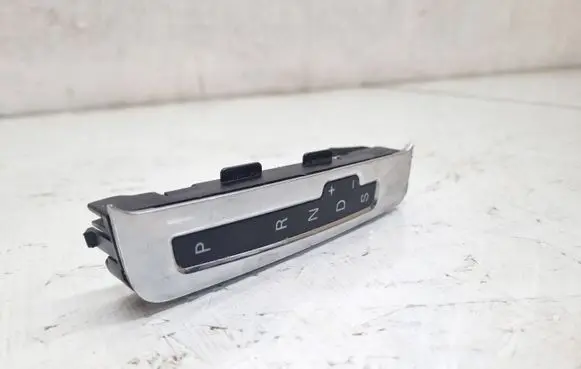 Audi A4 S4 B8 8K Gear shift selector indicator 8K1713463