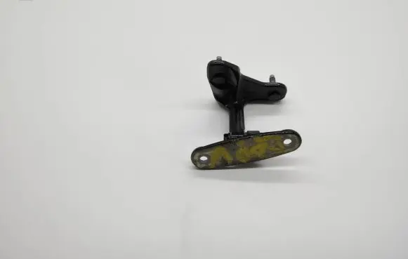 Mercedes-Benz GLK (X204) Front door upper hinge