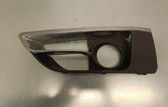 BMW 2 F45 Front fog light trim/grill 7347219 19593510