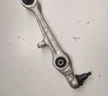 Audi A4 S4 B9 Front lower control arm/wishbone D120008 04342104