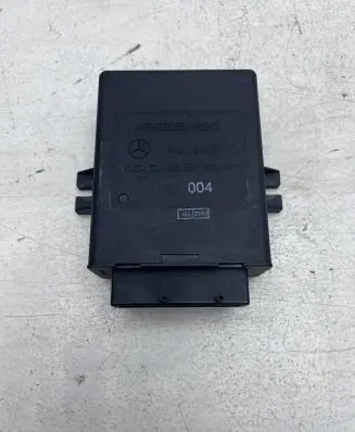 Mercedes-Benz E W211 Air suspension control unit module (rear) A2115450432 410213006001