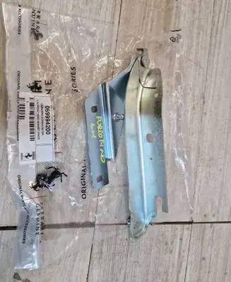 Ferrari Portofino Engine bonnet/hood hinges 069994200
