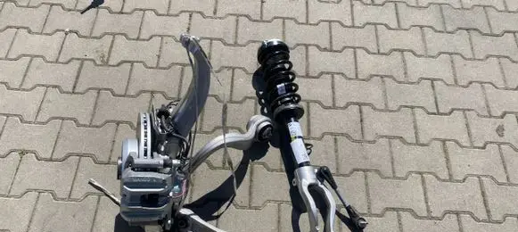 BMW 3 F30 F35 F31 Stub axle 6898329