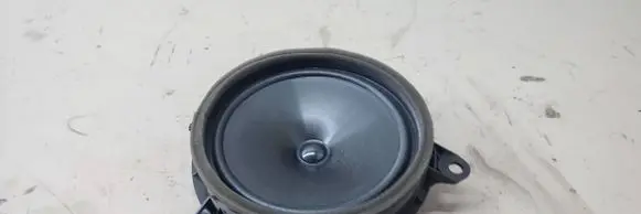 Toyota Highlander XU70 Rear door speaker 8616002840