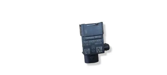 Mercedes-Benz GLC C253 Airbag deployment crash/impact sensor A2139051300