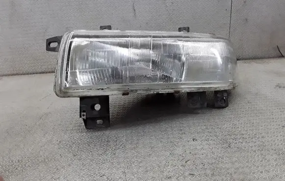 Opel Movano A Headlight/headlamp 085511143