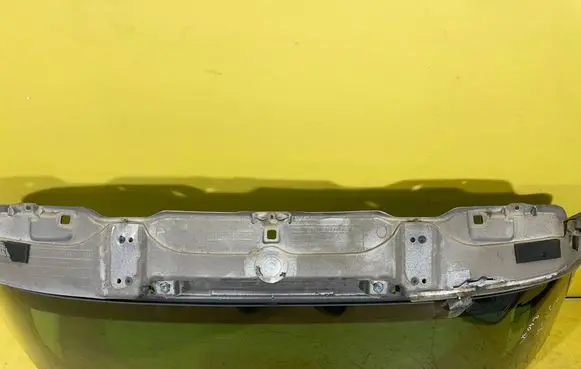 Peugeot 308 Opening tailgate glass 