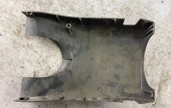 Mitsubishi Pajero Sport I Steering wheel column trim Mr240231