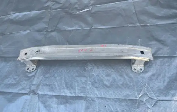 Fiat 500L Front bumper support beam 