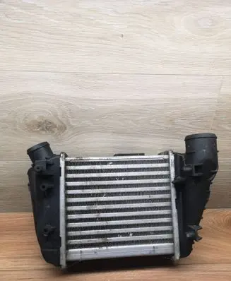 Audi A4 S4 B6 8E 8H Intercooler radiator 8E0145806C