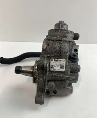 Audi A3 S3 8V Fuel injection high pressure pump 04L130755D