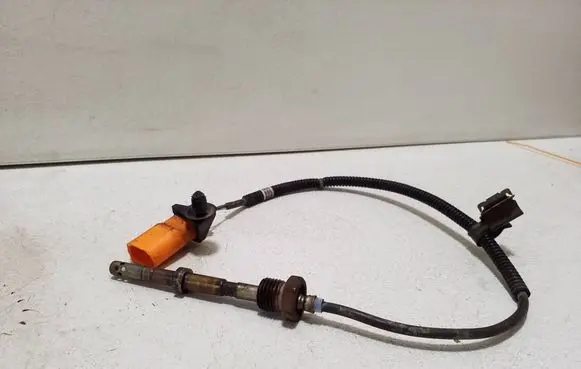 Volkswagen Crafter Exhaust gas temperature sensor 03L906088DN